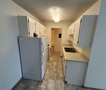 14834 North Bluff Rd. #314, White Rock, Bc V4b 3e3 - Photo 4