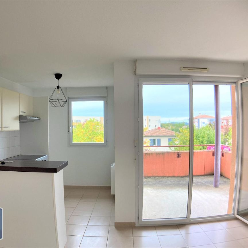 Location Appartement 3 pièces 61m² MONTAUBAN 82000 - Photo 1