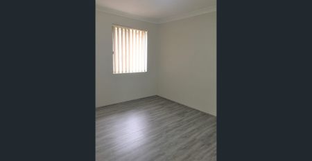 2 BEDROOM UNIT TIMBER FLOORING THOUGHT OUT. KITCHEN GAS COOKING. TIMBER FLOORING. CLOSE TO SCHOOL - Photo 3