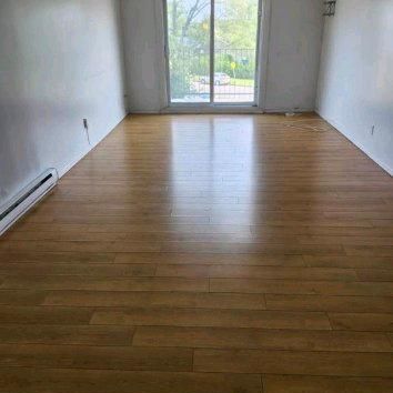 4 1/2 à louer Juillet La Prairie Rive-sud de Montréal - Photo 1