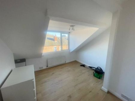 1 bed Shared House for Rent - Photo 5