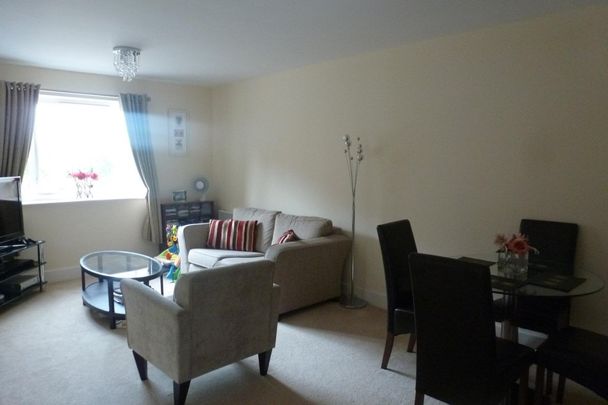 Coxhill Way, AYLESBURY - Photo 1