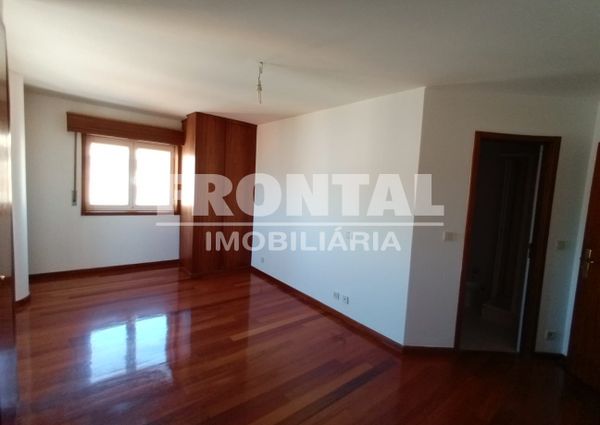 Apartamento T3 em Porto