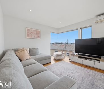 Modern Home With Water Views - Photo 1