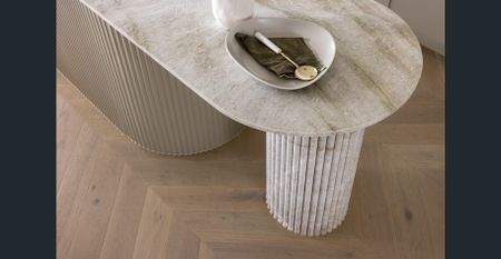 Unrivalled North-Facing Luxury with Water Views - Photo 3