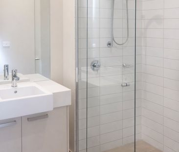 Cosy but Perfect! - Photo 1