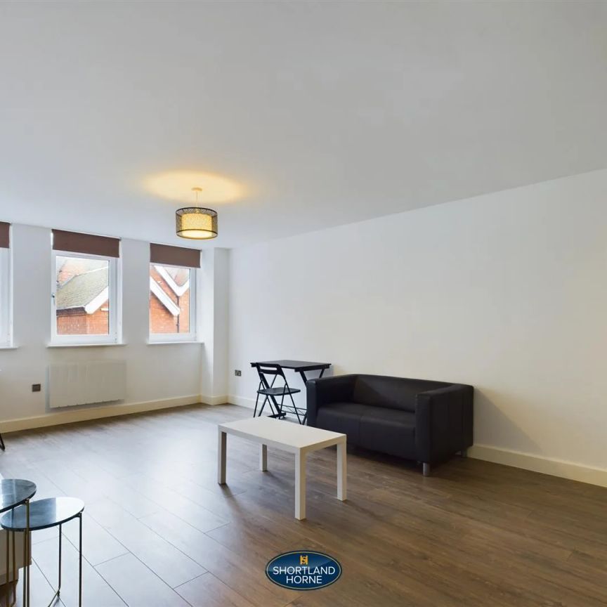 Queens House, Queens Road, Coventry - Photo 1