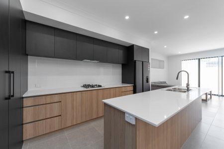 70C Frederick Road, Hamilton Hill - Photo 2