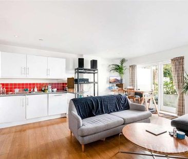 Furley Road, London, SE15 - Photo 2