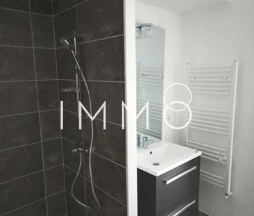 Location Appartement 2 pièces 41m² MARSEILLE 9ème - Photo 3