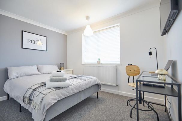 5 bedroom terraced house to rent - Photo 1