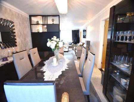 4 Bedroom Detached To Let - Photo 5