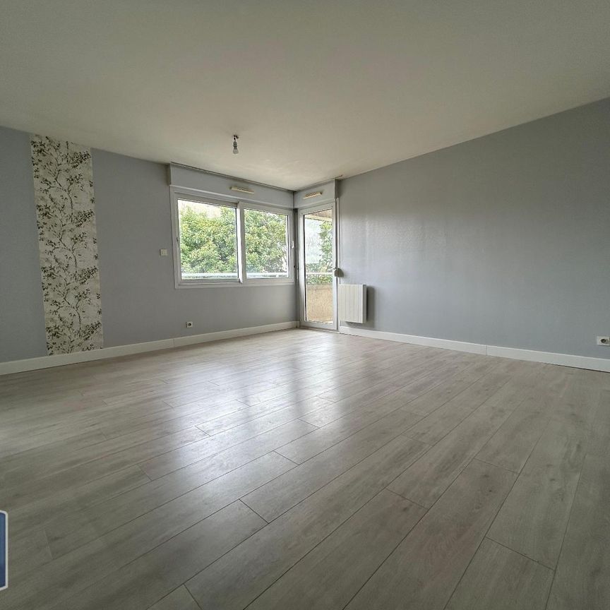 Location Appartement 1 pièce 33m² POITIERS 86000 - Photo 1