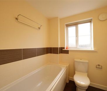 3 bedroom end of terrace house to rent - Photo 6