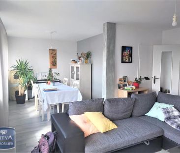 Appartement à louer 4 pièces 77.88m² - Photo 2