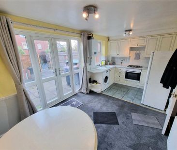 2 bedroom terraced house to rent - Photo 4