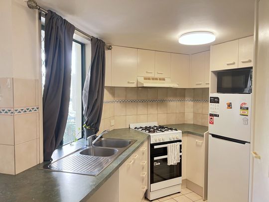 1-Bedroom Unit on Chevron Island - Photo 1