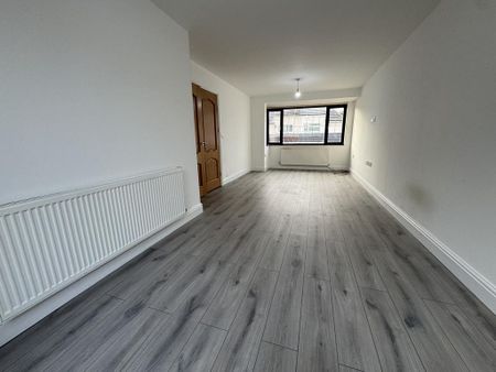 4 bedroom terraced house to rent - Photo 2