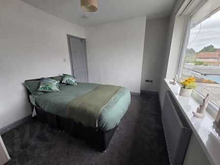 1 bedroom in a house share to rent - Photo 5