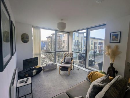 1 bedroom flat to rent - Photo 2