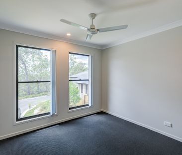 Stylish Family Home in a Peaceful Cul-de-Sac! - Photo 1