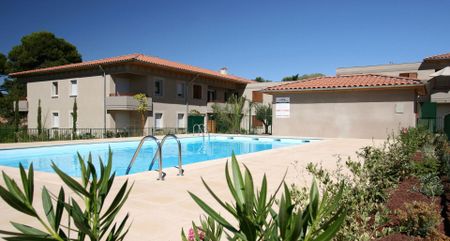 location Appartement T2 DE 45.34m² À POUSSAN - Photo 5