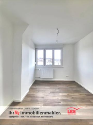 Exklusive 4-Zimmer-Wohnung mit Stil und Fitnessfaktor! - Photo 4