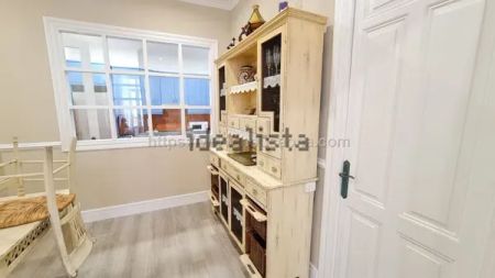 Alquiler de piso en Calle Lersundi - Photo 3