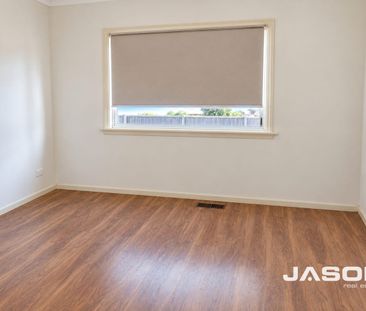 FANTASTIC HOME IN A PRIME LOCATION! - Photo 5