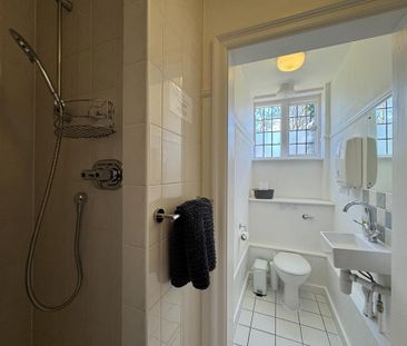 1 bedroom serviced apartment to rent - Photo 5