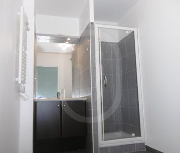 Location Appartement 2 pièces 44m² CASTELNAU LE LEZ 34170 - Photo 4