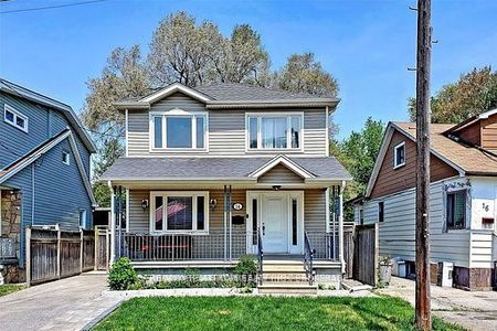 Detached Home For Lease | E8038990 - Photo 4