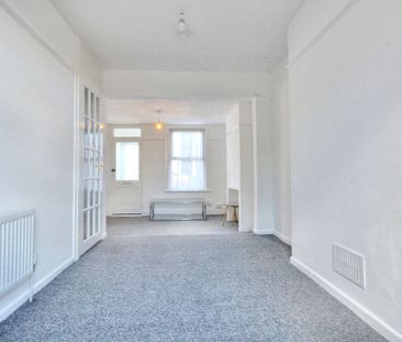 Lacey Street, Ipswich, IP4 - Photo 1