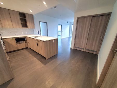 For Lease - 95 MCMAHON Drive Unit# 3502, Toronto, Ontario - Photo 2