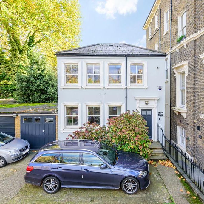 2 bedroom townhouse to rent - Photo 1