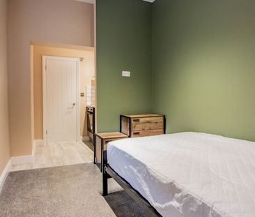 1 Bedroom - Photo 4
