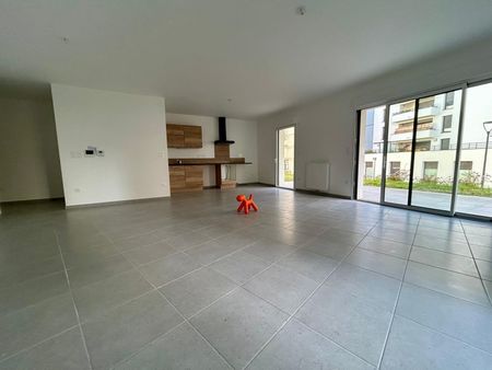 Résidence les Allées Blatin T5 avec 3 chambres, terrasse et - Photo 4