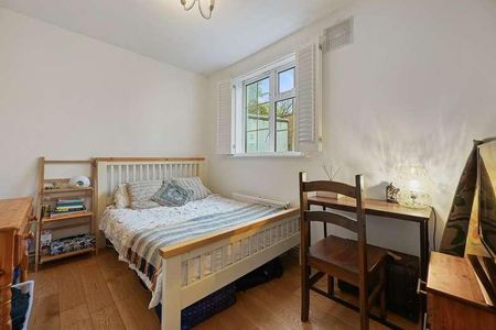 Crowland House, Springfield Road, NW8 - Photo 3