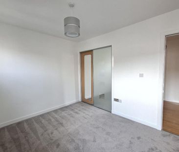 2 bed flat for rent in Granton - Photo 4