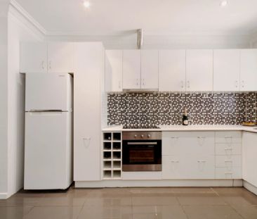 2Bedrooms, 1Bathrooms - Photo 6