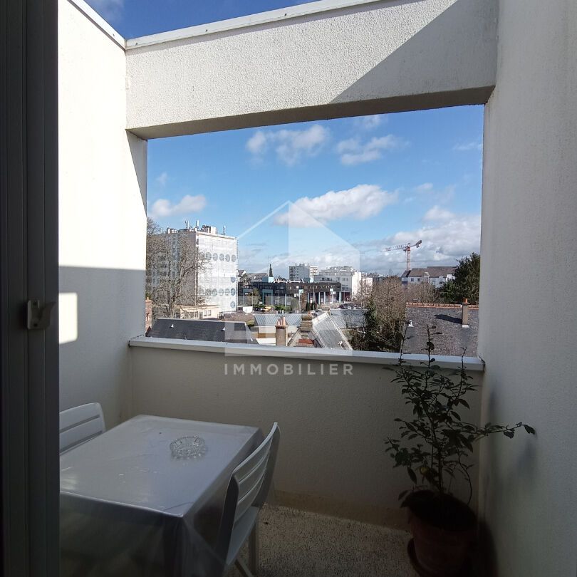 Location Appartement 1 pièce 27m² JOUE LES TOURS 37300 - Photo 1