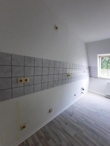 Bezugsfertige Wohnung - Einfach Möbel rein und Füße hoch! - Photo 2