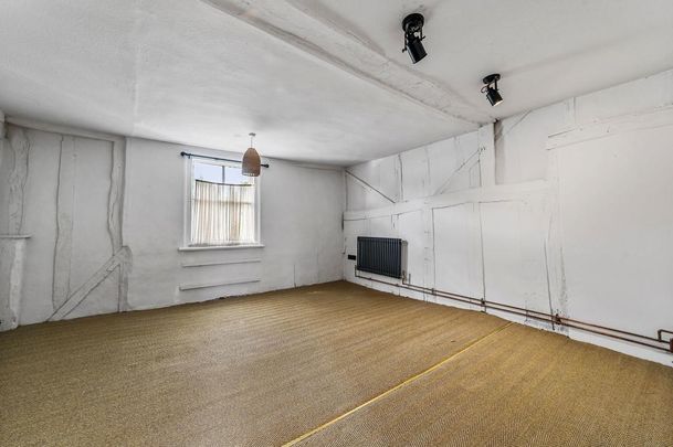 5 bedroom detached house to rent - Photo 1