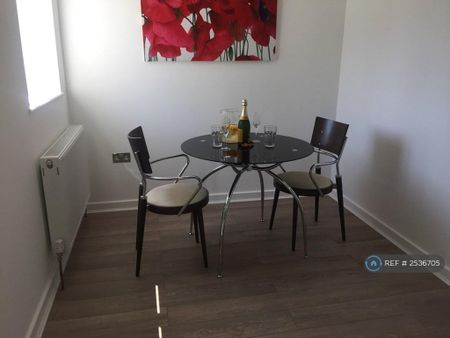 1 bedroom bungalow to rent - Photo 2