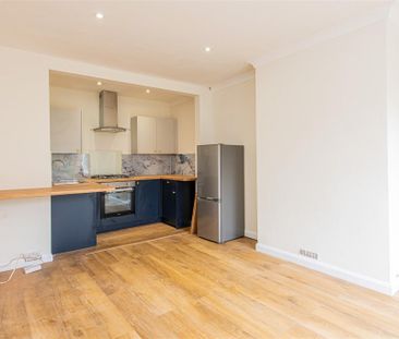 3 bed Bungalow To Let - Photo 1