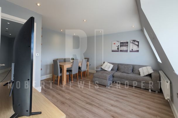 Stylish One-Bedroom Flat in Central – High Barnet EN5 5TT - Photo 1