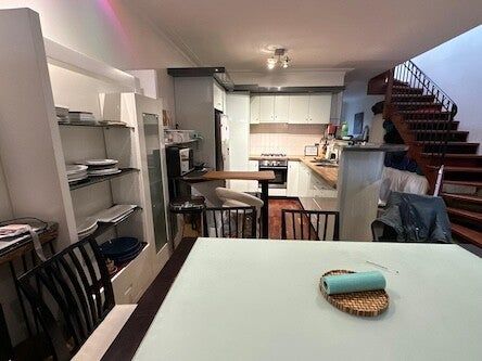 North Melbourne - Photo 2