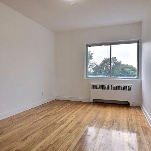 2 CH - 1 SDB - Montréal - $1,350 /mo - Photo 1