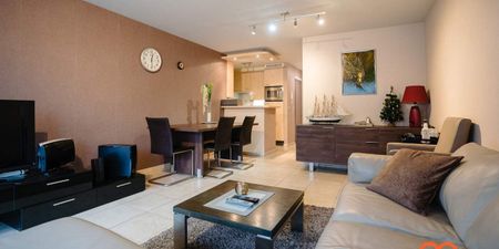 Appartement te huur in Oostende voor € 850 met 1 slaapkamer - Photo 2