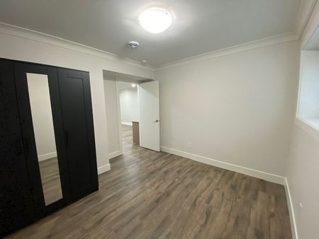 Suite in a Great Neighbourhood - Photo 5